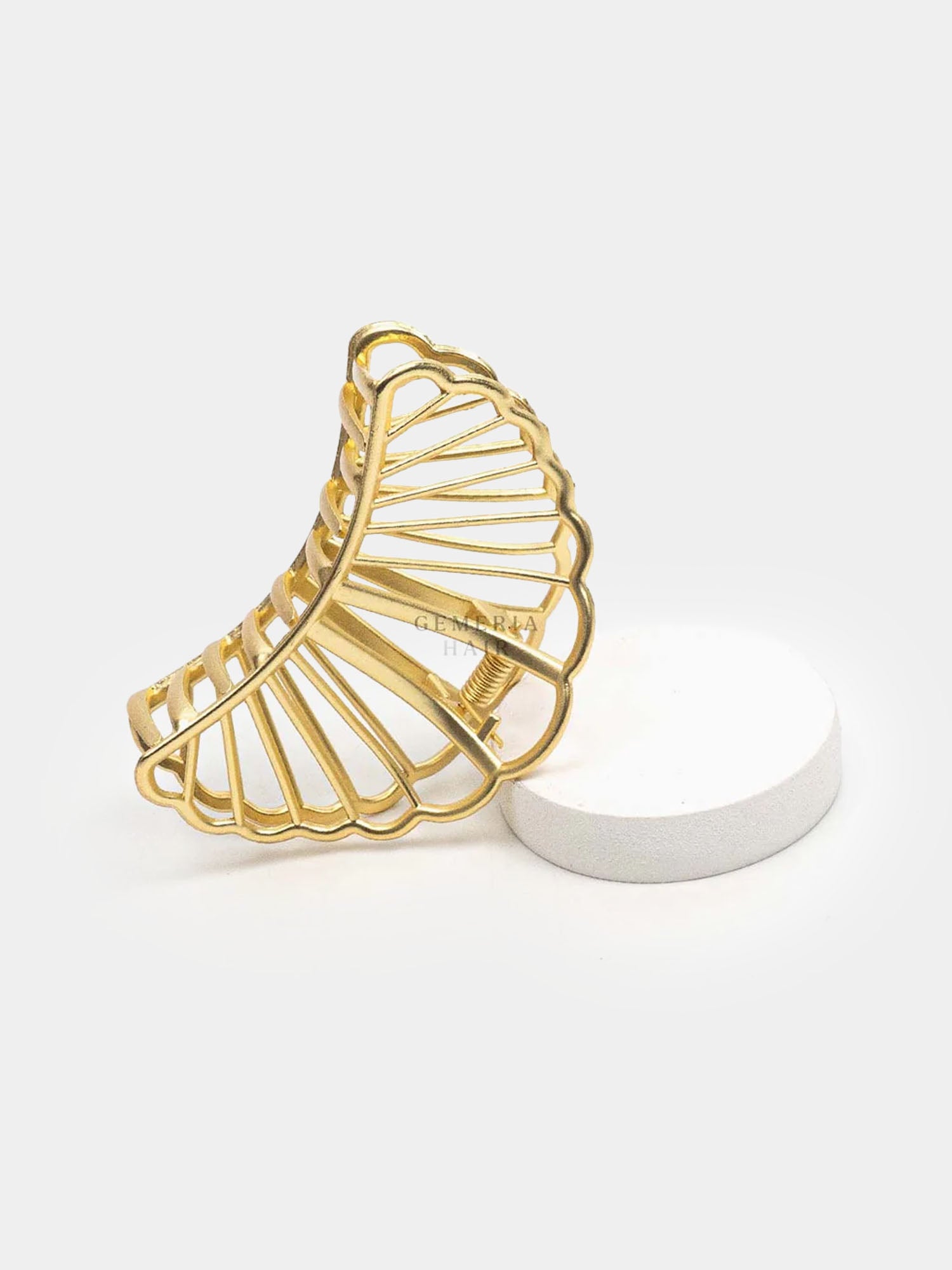 Sea-Shell Metal Hair Claw Clip